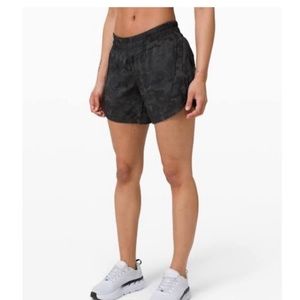 Lululemon track that short 5”